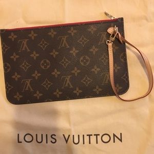 Louis Vuitton Neverfull MM Pouchette
